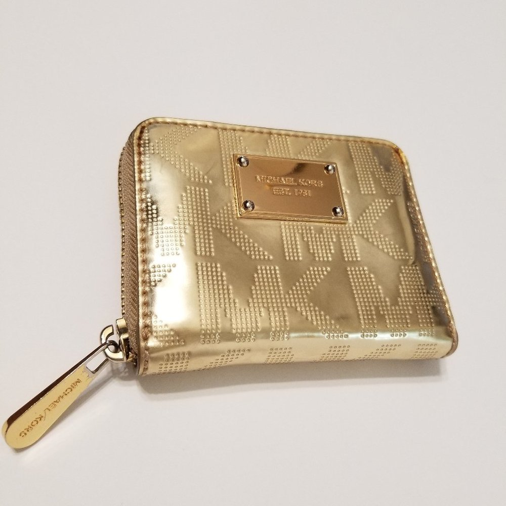 Michael Kors Gold Metallic Zippy Wallet